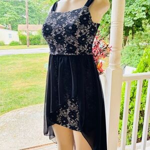 Amy ‘s closet girl’s high low foral black lace dressy. Party dress